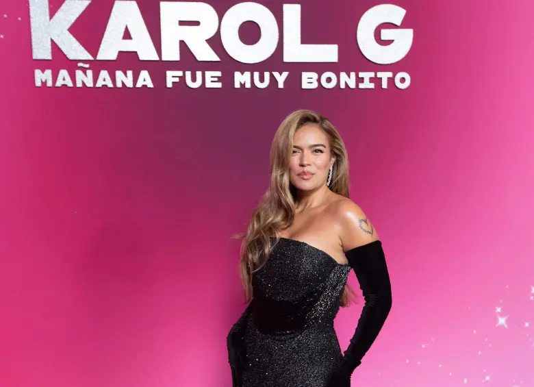 Karol G recibe tratamiento diario para una condición hormonal que afecta sus niveles de insulina. FOTO: eSNEYDER gUTIÉRREZ