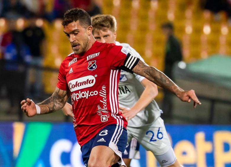 Adrián Arregui, el capitán del DIM, es uno de los bastiones del equipo en la mitad de la cancha. FOTO: EL COLOMBIANO