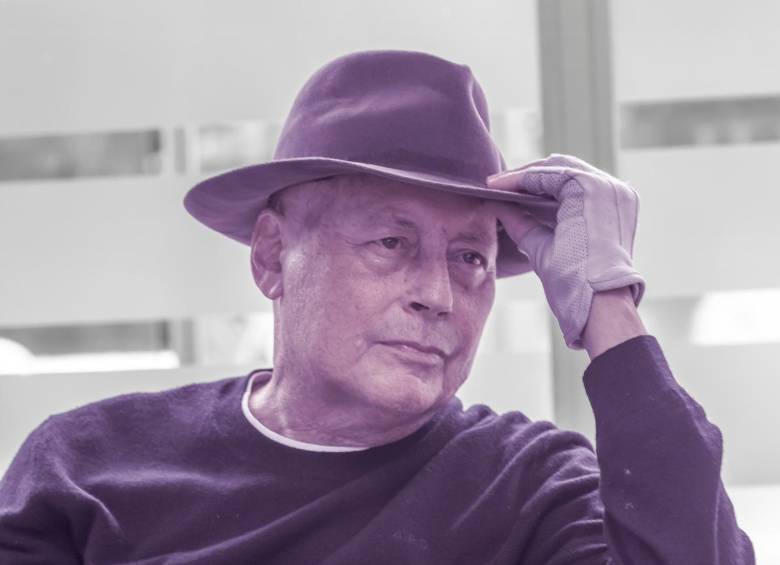 Cuando otros gritan el desastre de la realidad, yo busco entenderlo