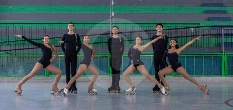 Sara Bedoya, Miguel Arango, Salomé Upegui, Jacobo Viera, Michel Upegui, Matías Montoya e Isabella Amaya, quienes hacen parte de la lista de nuevas caras del patinaje artístico paisa, junto a Amelia Pérez, quien está en Juegos Centroamericanos con Paulina Pérez. FOTOs camilo suárez FOTOS CAMILO SUÁREZ 