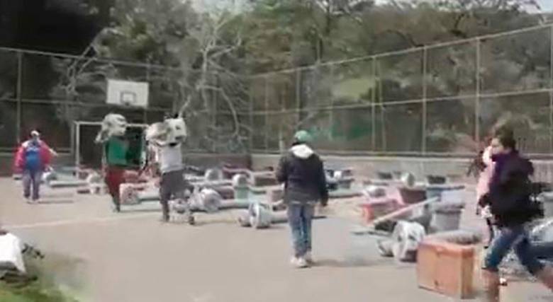 En la vereda La Florida, en El Carmen de Viboral, los habitantes que retornaron solicitaron kits de herramientas para fortalecer las labores del campo. FOTO Cortesía Unidad para las Víctimas