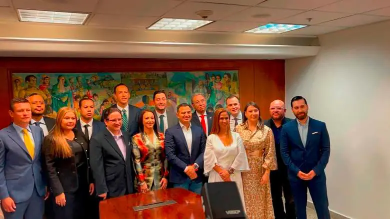 La coalición oficial de gobierno que conformaron en enero pasado en el inicio del periodo actual fue con 15 de los 21 concejales. FOTO CORTESÍA