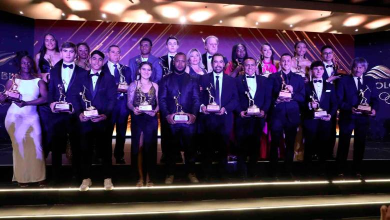 Estos fueron los deportistas exaltados en la noche de los Premios Altius que entrega el Comité Olímpico Colombiano. FOTO CORTESÍA COC