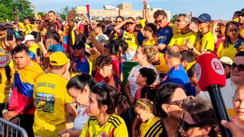 El carnaval que rompió la calma: así se vivió el banderazo de Colombia antes de Ghana