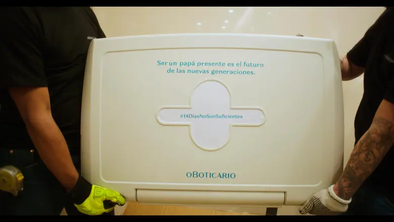 O Boticário instala cambiadores para pañales en baños de hombres
