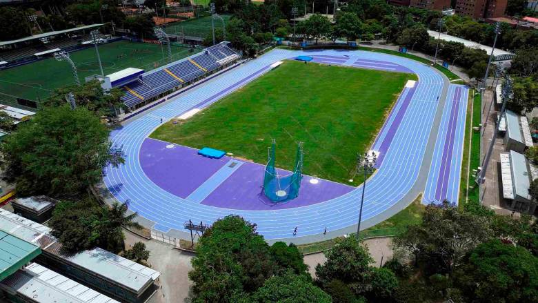 La nueva pista de atletismo es uno de los escenarios que fue usado para un fin distinto al deportivo, lo que afectó a una comunidad cercana a los 50.000 usuarios. FOTO Manuel Saldarriaga 