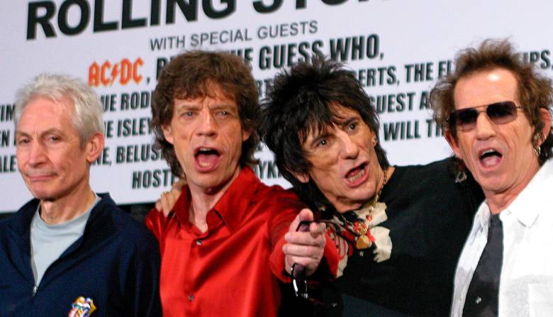 Charlie Watts, el primero a la izquierda en la foto, falleció este martes. Aparece acompañado por Mick Jagger, Ron Wood y Keith Richards, los demás integrantes de Rolling Stones. FOTO EFE