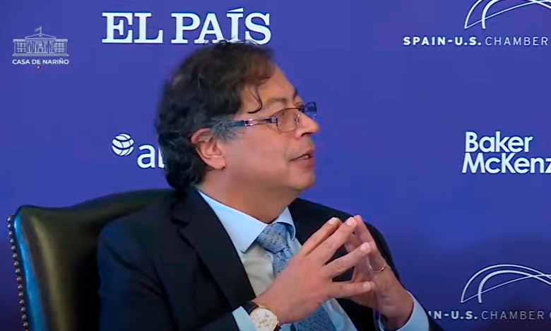 Varios le han criticado a Petro sus llegadas tarde. FOTO: CAPTURA DE VIDEO