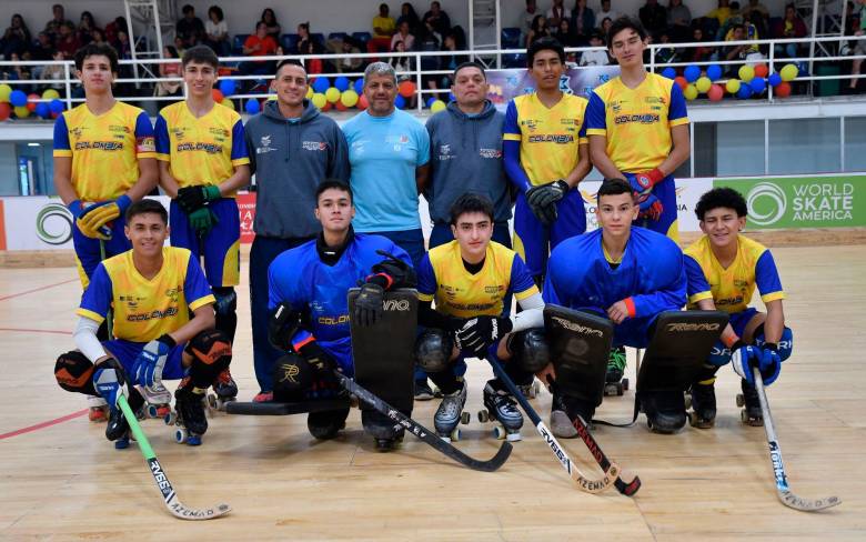 El equipo lo integran Juan Sebastián Canizales, Carlos Patarroyo, David Ocampo, Camilo Buitrago, Juan José Aristizábal, Manuel Bautista, Samuel Correa, José Alejandro Naranjo, Esteban Campo y Esteban Gallego. FOTO CORTESÍA FEDEPATIN 
