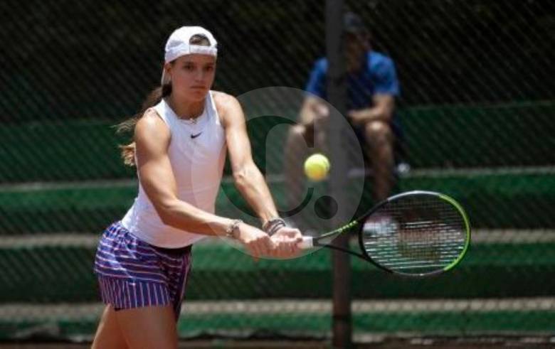 Emiliana Arango, tenista antioqueña quien ganó en el cuadro principal de Austin, Estados Unidos. FOTO CAMILO SUÁREZ 