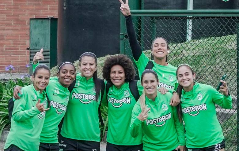 Dos jugadoras del cuadro verdolaga fueron elegidas en el once ideal de la Copa Libertadores femenina que se disputó en Colombia. FOTO TOMADA @ATLETICO NACIONAL FEMENINO