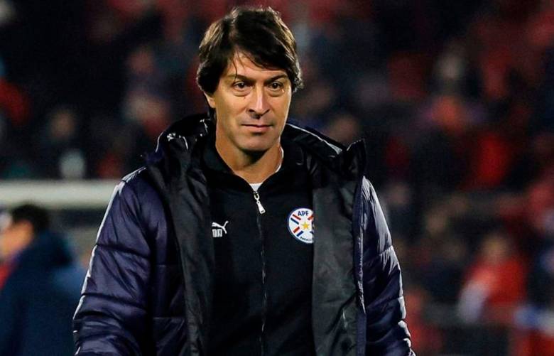 Daniel Garnero dejó de ser el entrenador de Paraguay debido a los malos resultados en la Copa América. FOTO TOMADA @APFOficial