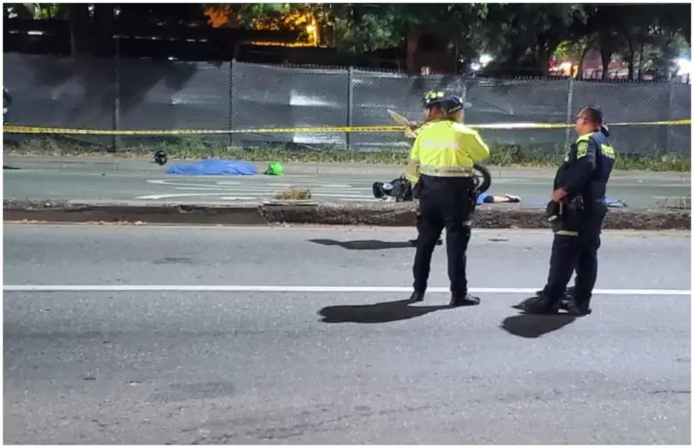 Las tres personas fallecieron en el lugar del incidente vial debido a la gravedad del impacto que sufrieron. FOTO Cortesía Denuncias Antioquia