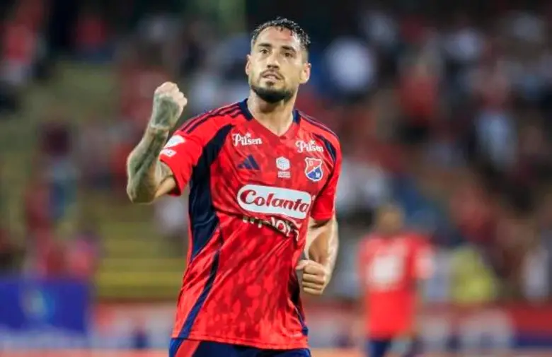 El delantero del DIM, Francisco Fydriszewski, fue la figura en la victoria ante Santa Fe 3-0 para avanzar a la semifinal de la Copa Betplay. FOTO CAMILO SUÁREZ 