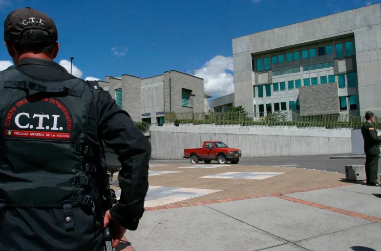 La operación fue adelantada por agentes del CTI de la Fiscalía en seis ciudades de Colombia. FOTO: CORTESÍA.
