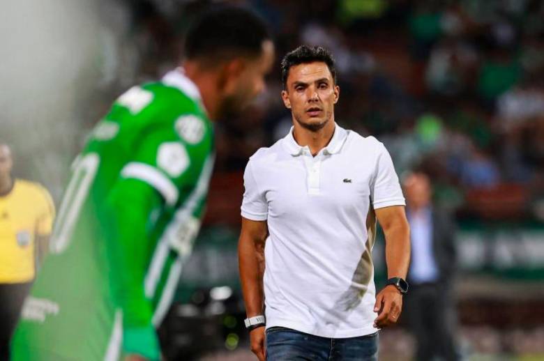 El técnico Lucas González sigue disfrutando tener en Nacional a jugadores como James Rodríguez, Edwin Cardona y Elías Cabrera quienes dieron muestras de mucha calidad ante Junior. FOTO MANUEL SALDARRIAGA 