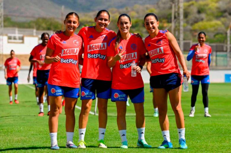 Daniela Garavito, Mariana Muñoz, Daniela Montoya y Sofía Martínez, está última fue convocada en lugar de Ilana Izquierdo quien se lesionó. FOTO FCF