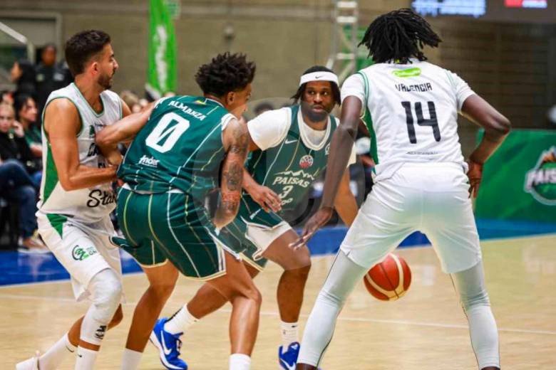 El norteamericano Michael Miles fue uno de los hombres destacados de Paisas en los duelos disputados en Villavicencio. FOTO MANUEL SALDARRIAGA 