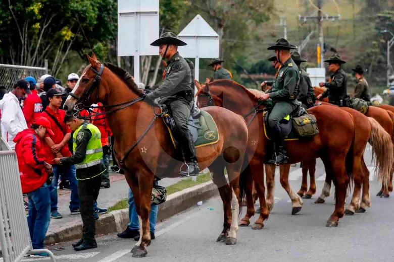 Las autoridades de Medellín anunciaron el plan se seguridad que se implementará en la ciudad por la final de la Liga Betplay entre DIM y Santa Fe. FOTO: EL COLOMBIANO