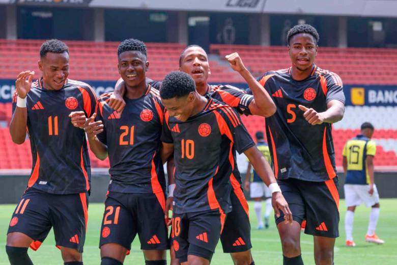 En los 23 jugadores convocados para el microciclo de entrenamiento por parte del técnico César Torres, hay siete del registro de clubes de Antioquia. FOTO: Cortesía FCF