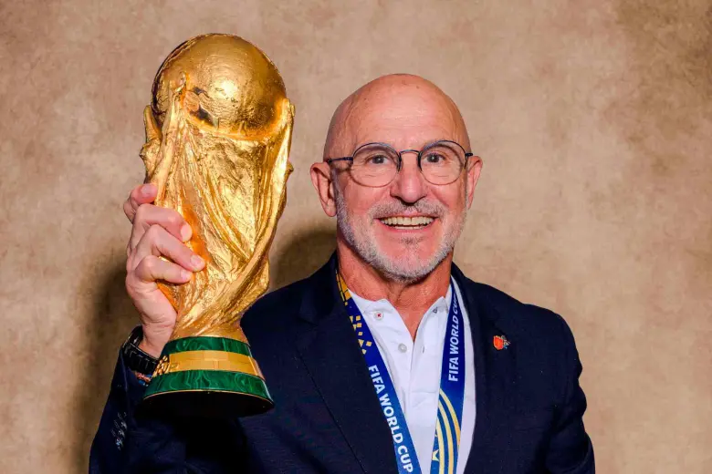 El técnico español Luis de la Fuente habló sobre las agresiones que recibieron sus jugadores de España, tras la final contra Argentina, en el Mundial de Norteamérica. FOTO TOMADA X@SEFutbol