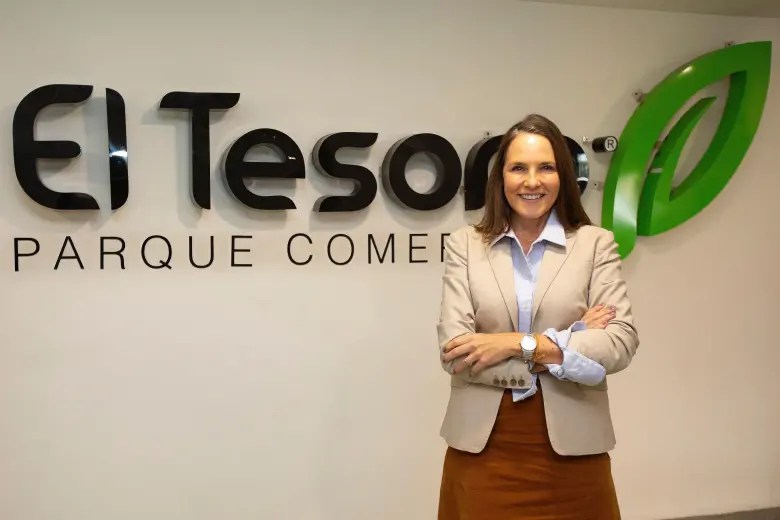 Adriana González, gerente de El Tesoro Parque Comercial. Foto Cortesía