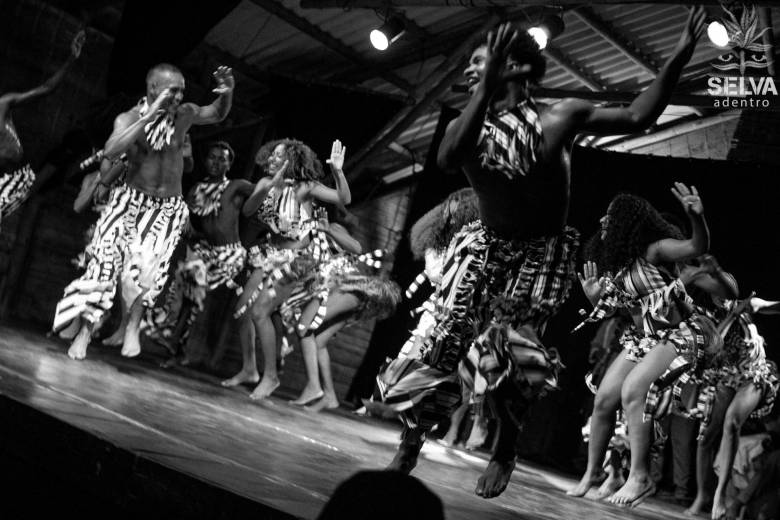 El baile es una de las representaciones artísticas que no faltan en el Festival de Artes Escénicas Selva Adentro. FOTO: CORTESÍA
