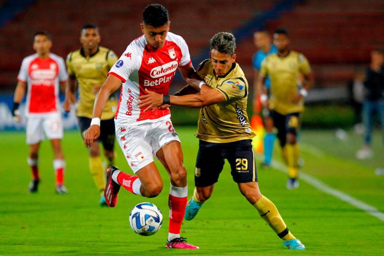 Santa Fe venció como visitante a Águilas Doradas y clasificó ala fase de grupos de la Copa Sudamericana. FOTO CONMEBOL 