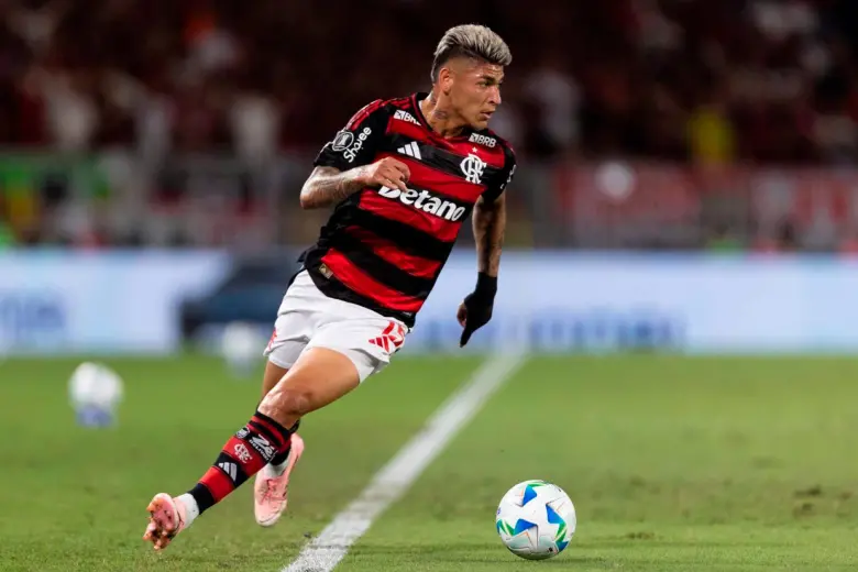 El delantero colombiano Jorge Carrascal, a sus 27 años, disputa con Flamengo la final de la Copa Libertadores en Lima. FOTO GETTY 