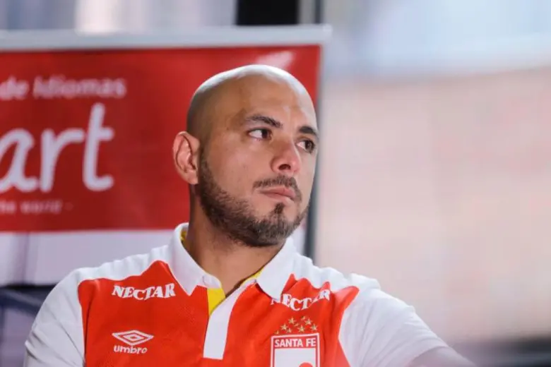 Ómar Sebastián Pérez, exjugador de Santa Fe se recuperó del infarto que sufrió y regresó a su casa para seguir con su recuperación. FOTO COLPRENSA