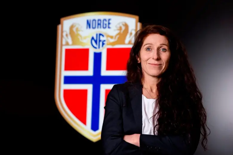 Lisa Klaveness, presidenta de la Federación Noruega de Fútbol, ha sido una crítica fuerte de algunas decisiones tomadas por Fifa. FOTO TOMADA X@nff_info