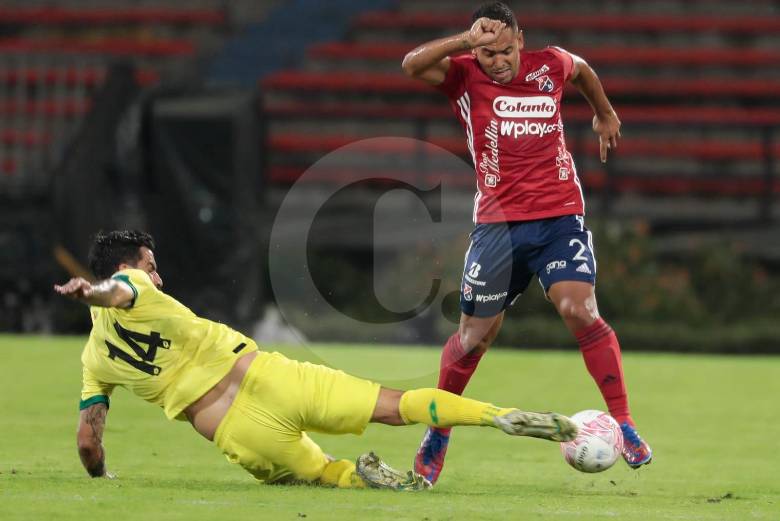 El DIM se mide a Bucaramanga en el Atanasio Girardot por la fecha 17 (juego aplazado) de la Liga Betplay-2. FOTO: CARLOS VELASQUEZ