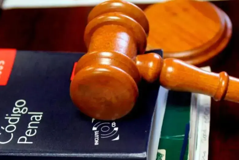La Comisión Nacional de Disciplina Judicial tomó la decisión sobre el juez que actuó fuera de la ley. FOTO: Archivo El Colombiano
