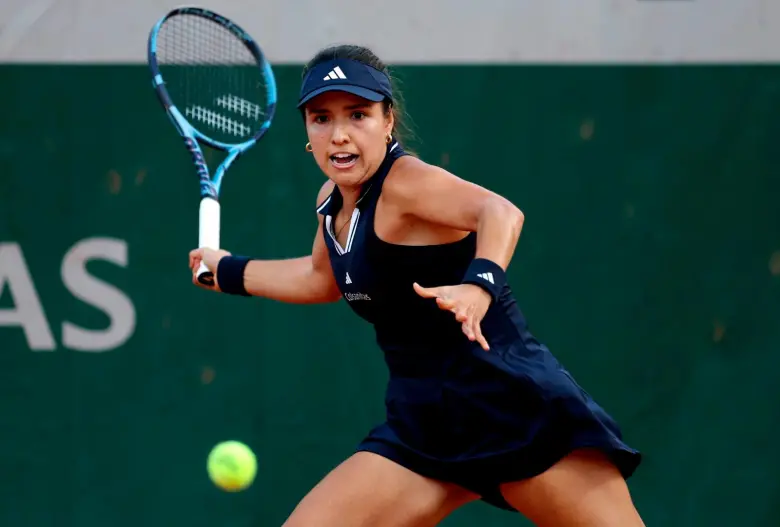 La colombiana Camila Osorio avanzó a la segunda ronda de Roland Garros, y ahora se enfrentará a Yúliya Putíntseva. FOTO GETTY 