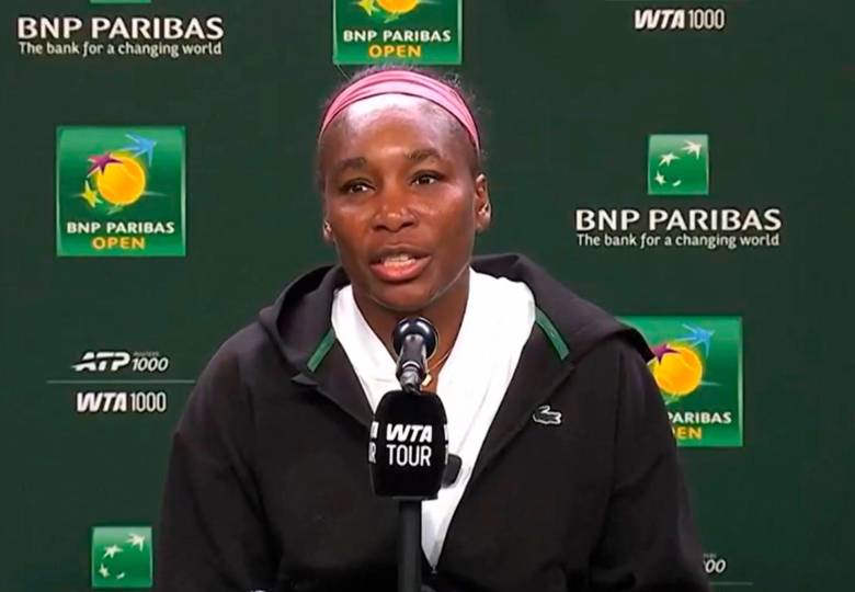 Venus Williams regresó a competencia; lo hizo en Indians Wells, pero quedó eliminada en primera ronda. La estadounidense de 45 FOTO TOMADA X@TennisONEApp