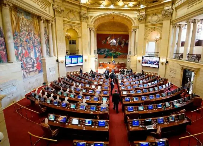 El Senado debe tramitar varias iniciativas legislativas clave antes del próximo 20 de junio. Foto: Colprensa