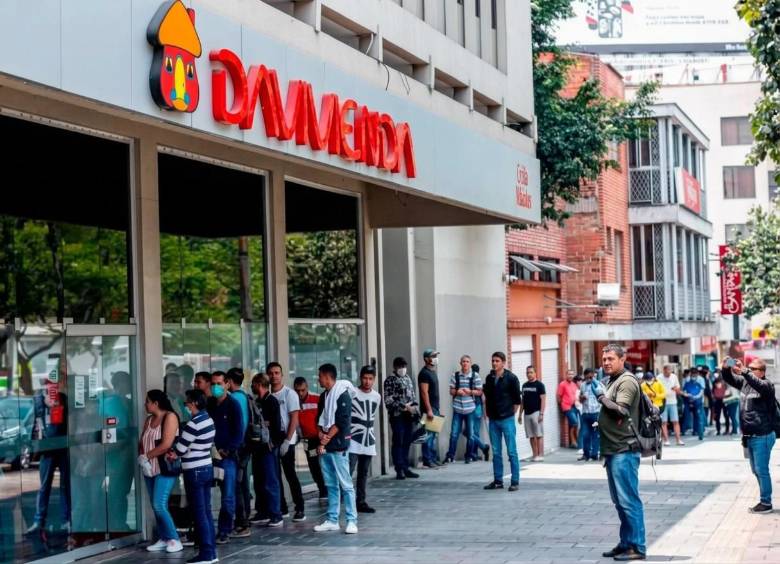 Davibank integrará sus operaciones en Colombia con Davivienda desde el 1 de noviembre de 2026, tras recibir las autorizaciones regulatorias. FOTO EL COLOMBIANO. 