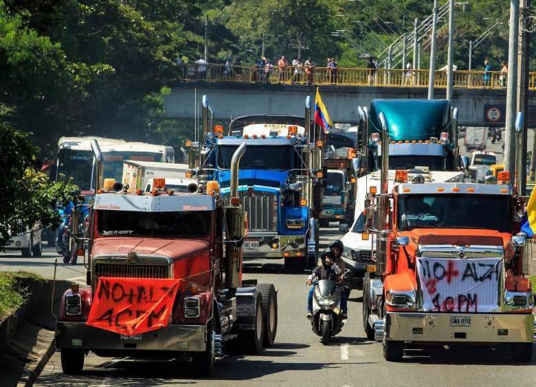 Camioneros advierten otro paro si el Gobierno Petro no respeta lo pactado. FOTO: Camilo Suárez 