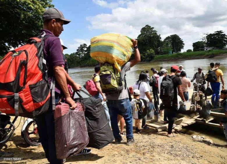 Más de 50.000 personas han tenido que huir de sus hogares, desplazadas por el conflicto armado en el Catatumbo. FOTO: Getty