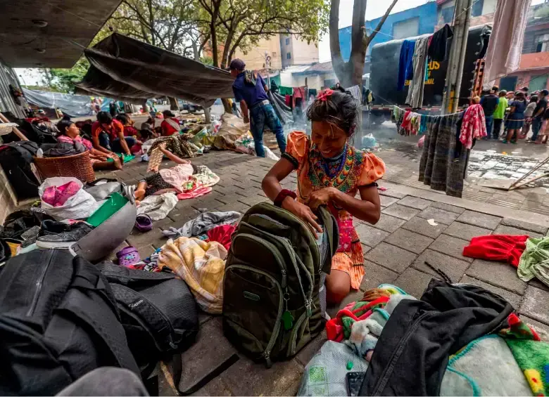 Son 300 los indígenas que permanecen en el parque Nacional de Bogotá. FOTO: Camilo Suárez