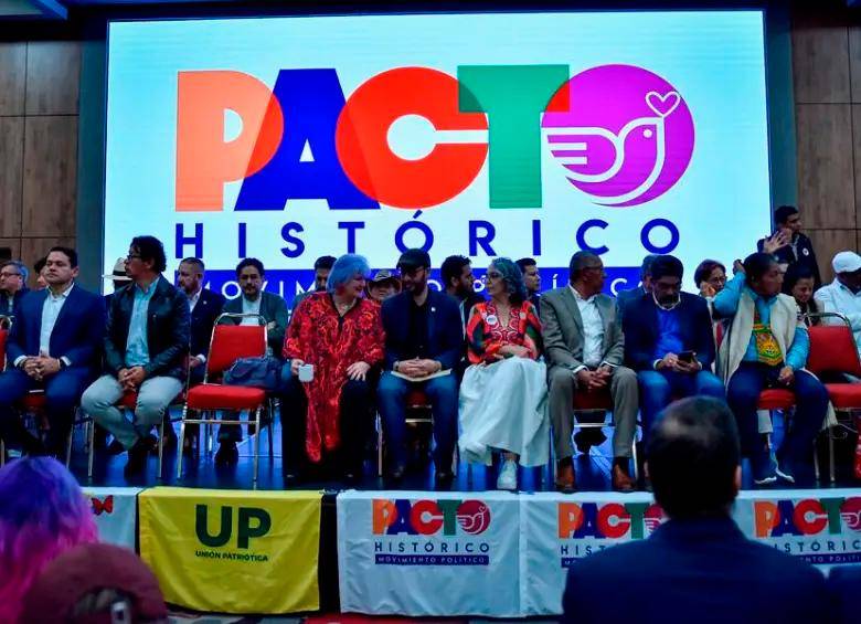 Cuatro partidos conforman el Pacto Histórico: Colombia Humana, Unión Patriótica, Polo Democrático Alternativo y Partido comunista Colombiano. Todas estas colectividades renunciaron a su personería jurídica individual para buscar tener una sola que los cobije a todos. FOTO: Colprensa