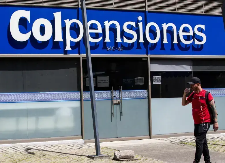 Tras la publicación del borrador, Asofondos advirtió que el Gobierno podría estar contemplando un uso de los ahorros pensionales no previsto expresamente en la ley aprobada por el Congreso. Foto: Julio Herrera