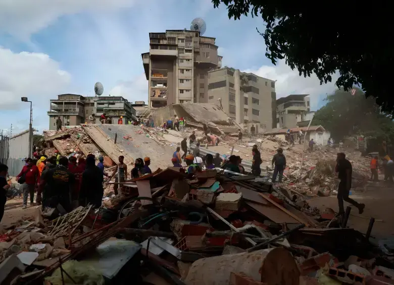 1.719 fallecidos y más de 5.000 heridos dejaron los terremotos del 24 de julio en Venezuela, según el último reporte del gobierno nacional. FOTO: Getty