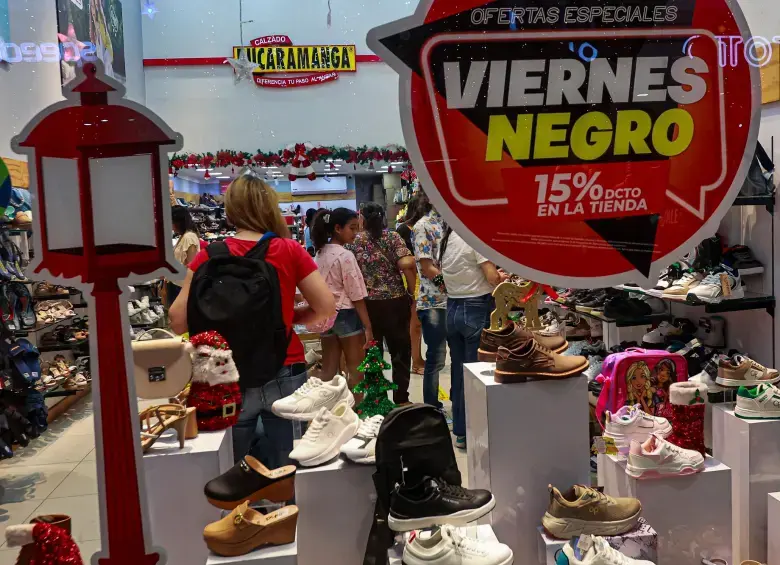 Con descuentos de hasta el 70%, promociones extendidas y una participación récord de tiendas, el Black Friday 2025 promete ser la edición más ambiciosa de los últimos años. FOTO: Manuel Saldarriaga.