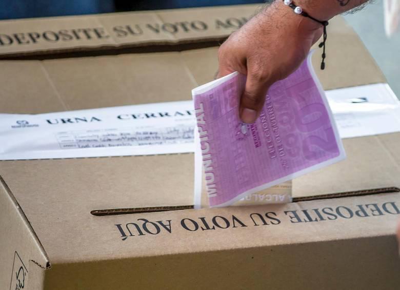 Mesas de votación en Colombia. FOTO: JUAN ANTONIO SÁNCHEZ