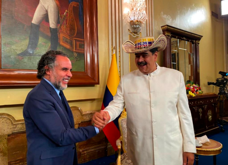 Con la llegada de Gustavo Petro al poder Colombia restableció las relaciones diplomáticas, comerciales y consulares con el gobierno de Nicolás Maduro. FOTO CORTESÍA