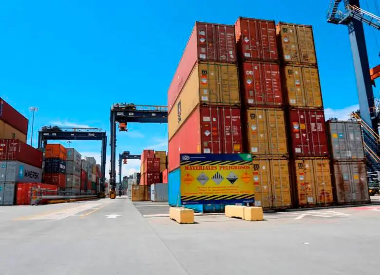 Crece tensión entre EE. UU. y China por el Canal de Panamá: Washington acusa a los chinos de retener buques panameños