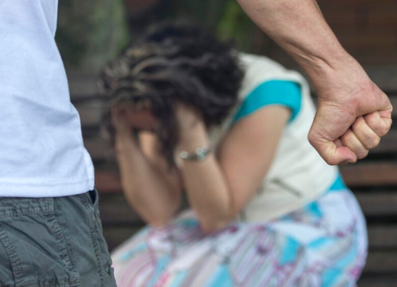 El fallo se dio por el caso de una mujer que abandonó su hogar tras 7 años de convivencia por los actos de violencia verbal y física de su pareja. FOTO: ARCHIVO.