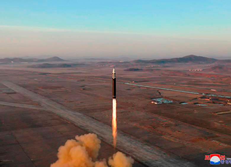 Japón aseguró el lunes que desde Pyongyang habían notificado de que se planeaba lanzar un “satélite” en las próximas semanas. Imagen de referencia. FOTO: TOMADA DE TWITTER @Fekerfanta