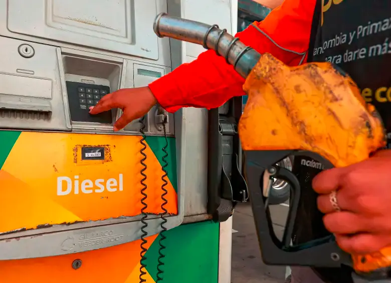 El diésel debería subir entre $2.800 y $3.000 para llegar a precios internacionales. FOTO EL COLOMBIANO. 